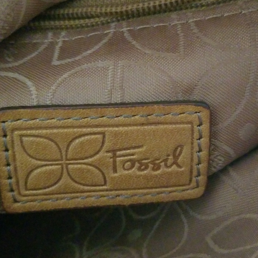FOSSIL Leather Bags - Picture 7 of 8